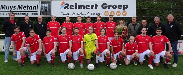 Hoevelaken 2 wint bijzondere wedstrijd
