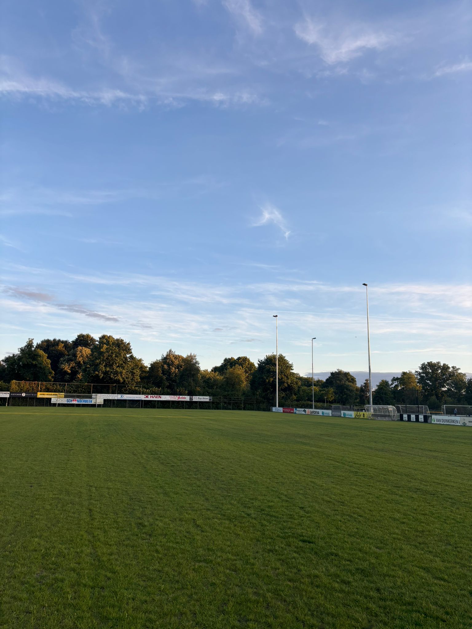 Veld 1 dit seizoen buiten gebruik