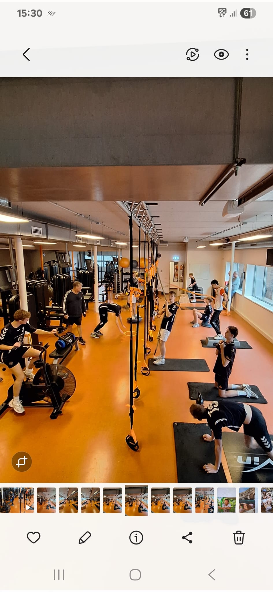 JO17-1 bereidt zich bij De Welness en De Wiekslag voor op competitie